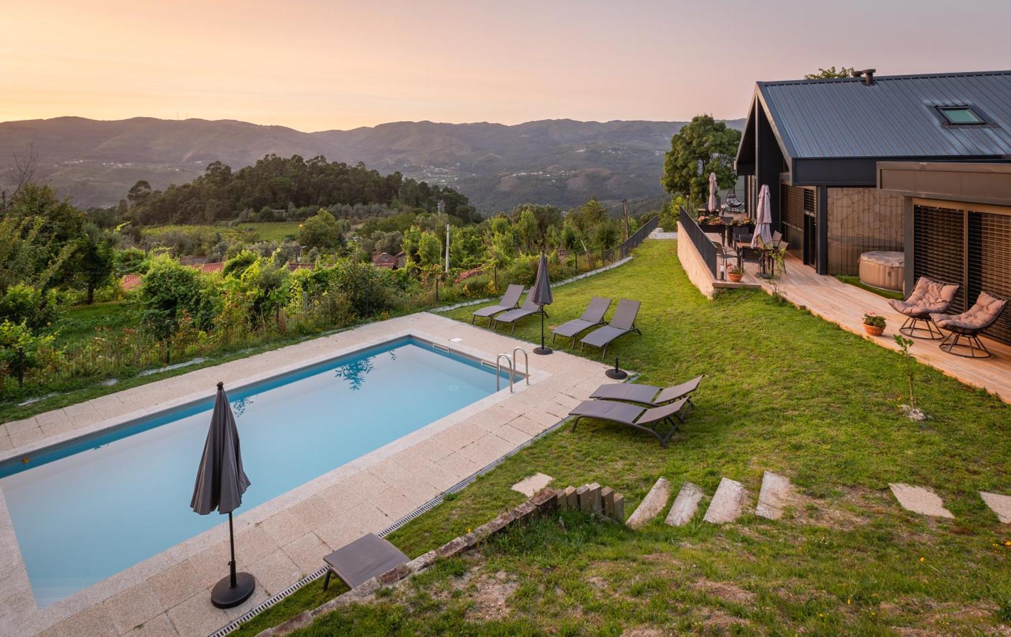テーラス・デ・ボウロ Casas De Bouro 2 Casa Dos Jarrosヴィラ エクステリア 写真